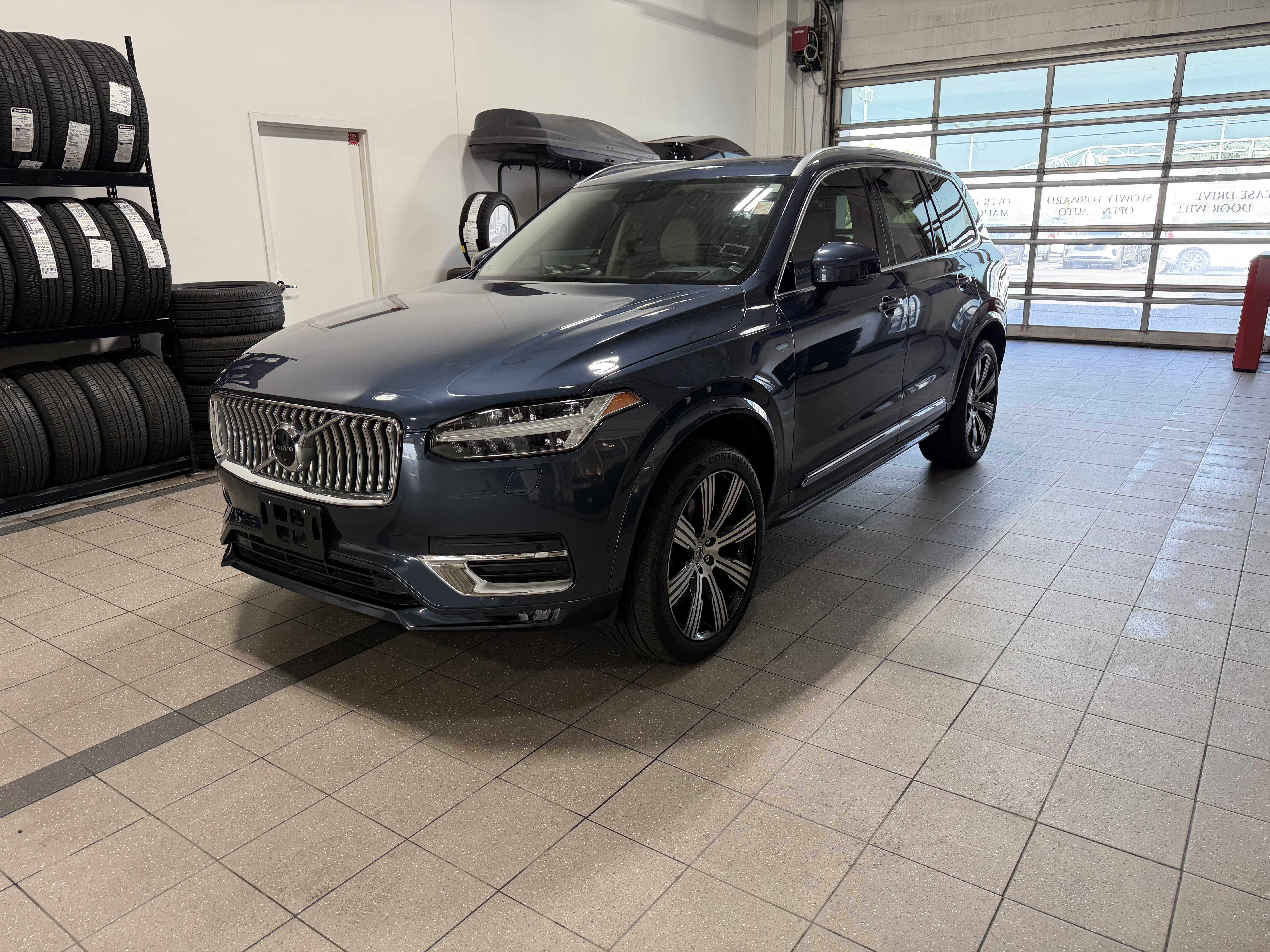 Used 2022 Volvo XC90 T6 Inscription w/ Advanced Package AWD/4WD image 4