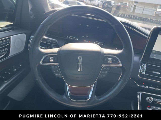 Used 2021 Lincoln Navigator Reserve w/ Luxury Package AWD/4WD image 21