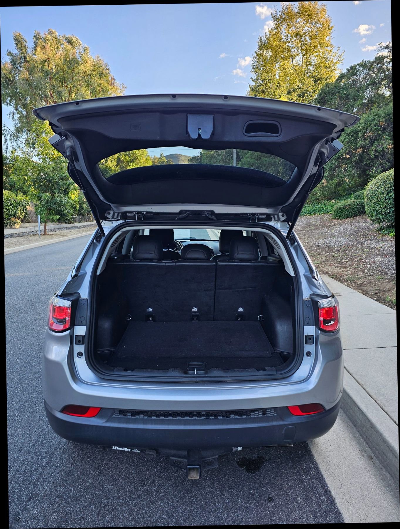 Used 2019 Jeep Compass Limited image 24