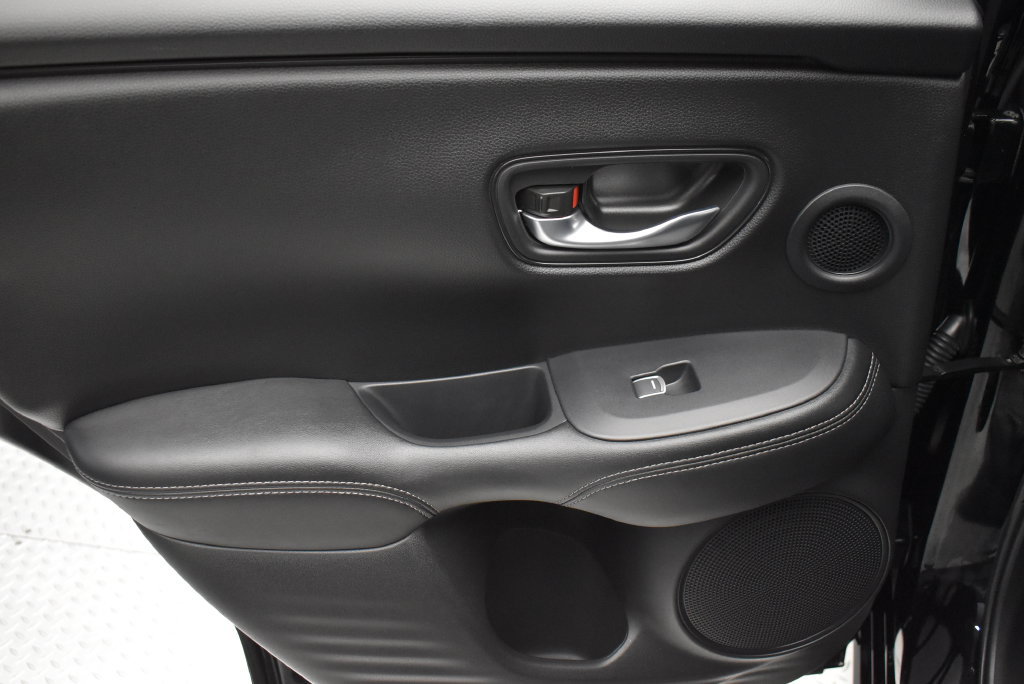 Used 2024 Honda HR-V EX-L image 32