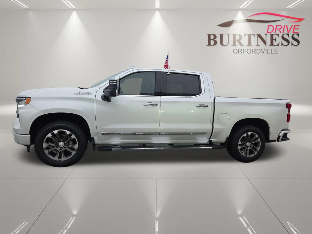 Certified 2024 Chevrolet Silverado 1500 High Country w/ Technology Package AWD/4WD image 5