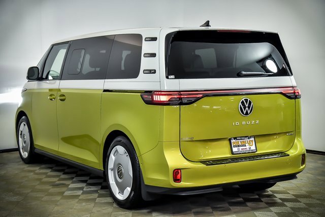 New 2025 Volkswagen ID. Buzz 1st Edition image 4