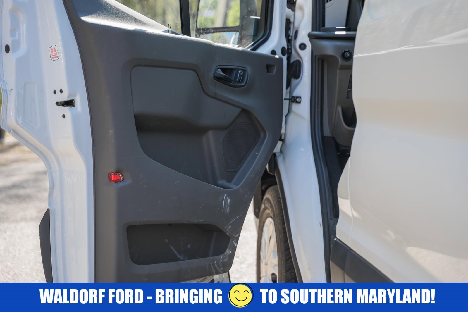 Used 2024 Ford Transit 350 XLT image 41