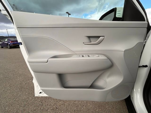 New 2026 Hyundai Kona SE image 20