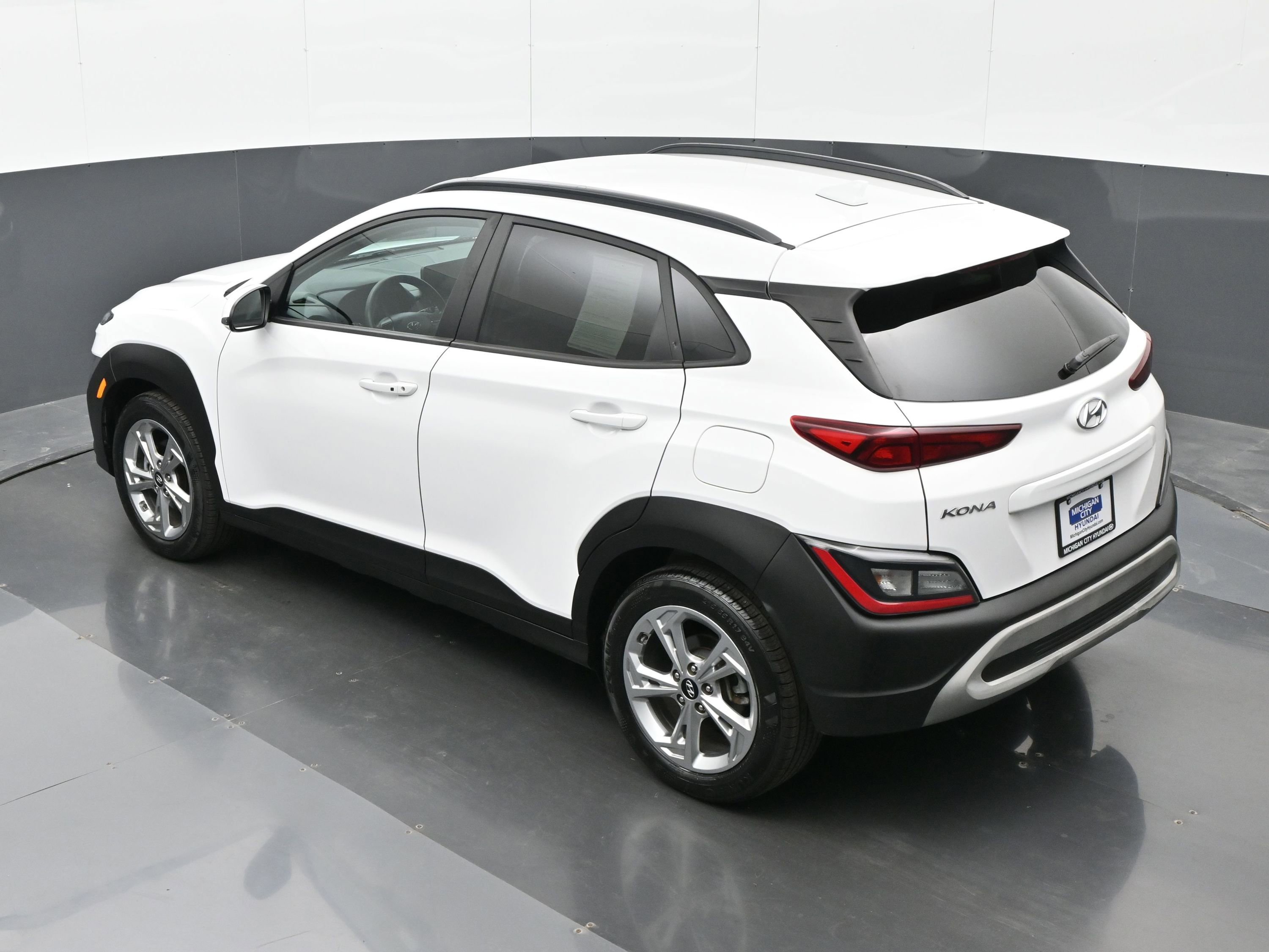 Used 2022 Hyundai Kona SEL FWD image 30