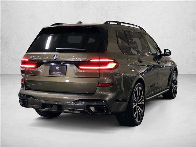 New 2026 BMW X7 xDrive40i w/ Executive Package video 2