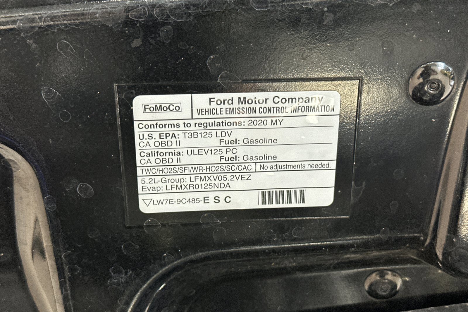 Used 2020 Ford Mustang Shelby GT500 w/ Carbon Fiber Track Pack image 26