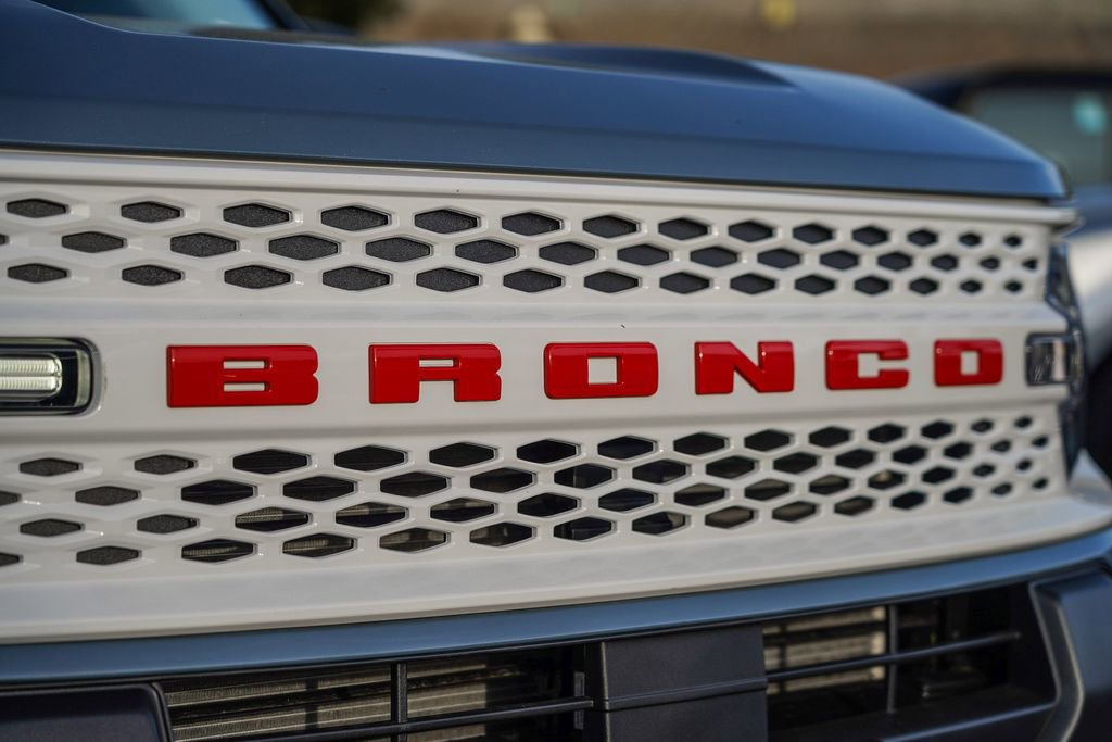 Used 2025 Ford Bronco Sport Heritage w/ Convenience Package image 3