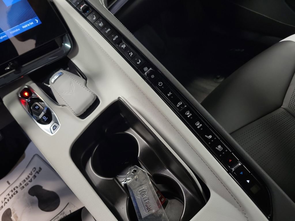 Used 2024 Chevrolet Corvette Stingray Preferred Cpe w/ Stealth Interior Trim Package image 16