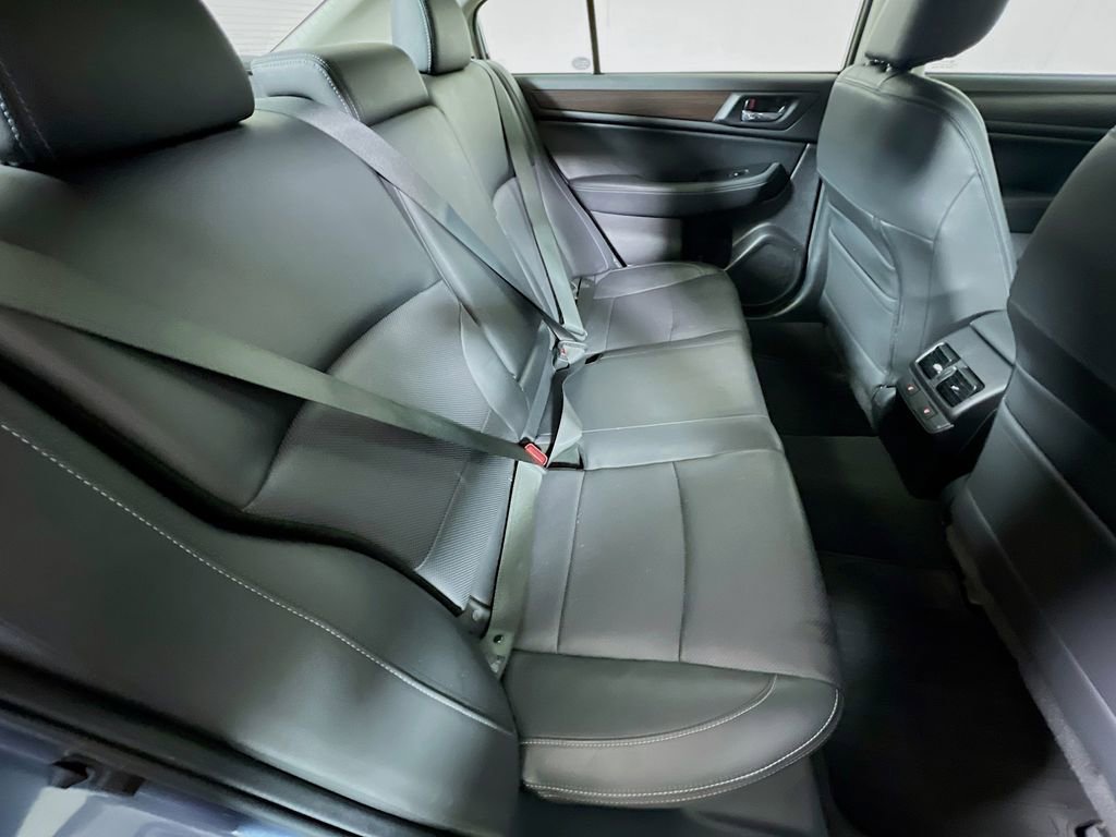 Used 2016 Subaru Legacy 2.5i Limited image 23