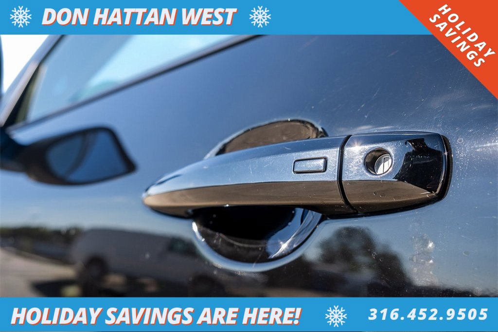 Used 2023 Nissan Rogue SV image 33