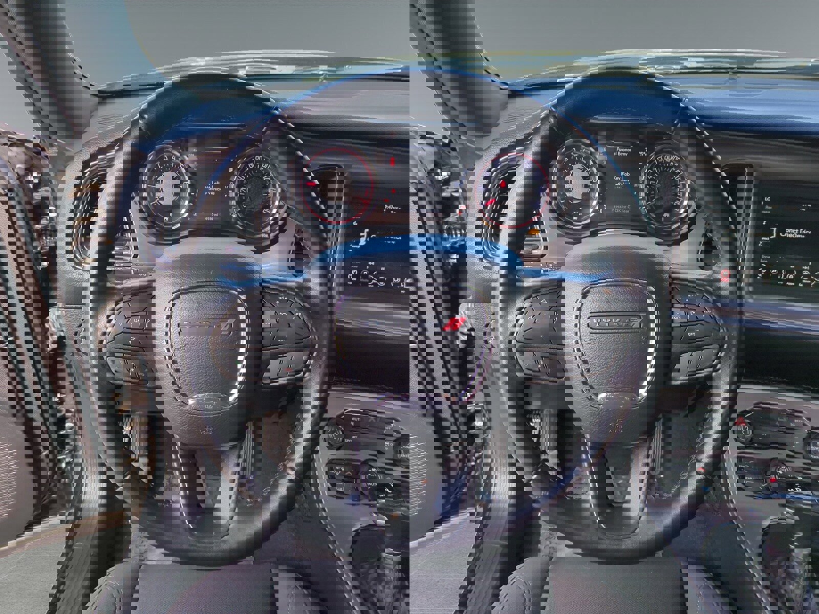 Used 2023 Dodge Challenger SXT image 23