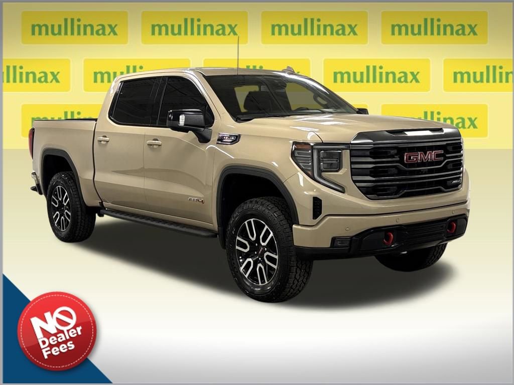 Used 2022 GMC Sierra 1500 AT4 w/ AT4 Premium Package image 1