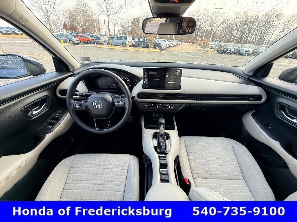 Certified 2026 Honda HR-V LX image 38