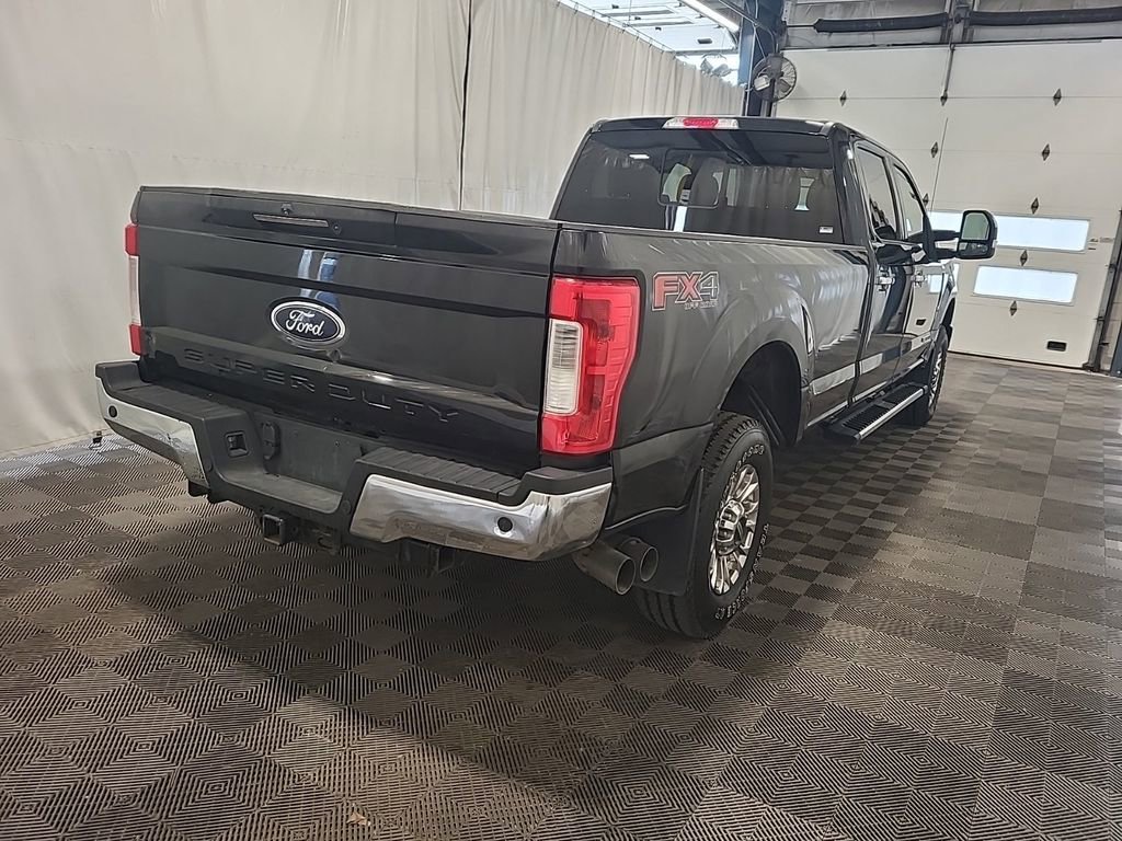 Used 2019 Ford F250 Lariat w/ Lariat Ultimate Package AWD/4WD image 5