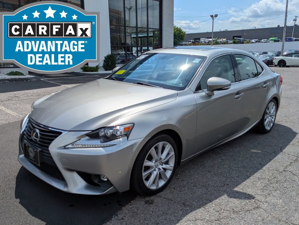 Used 2016 Lexus IS 300 AWD w/ Premium Package image 2