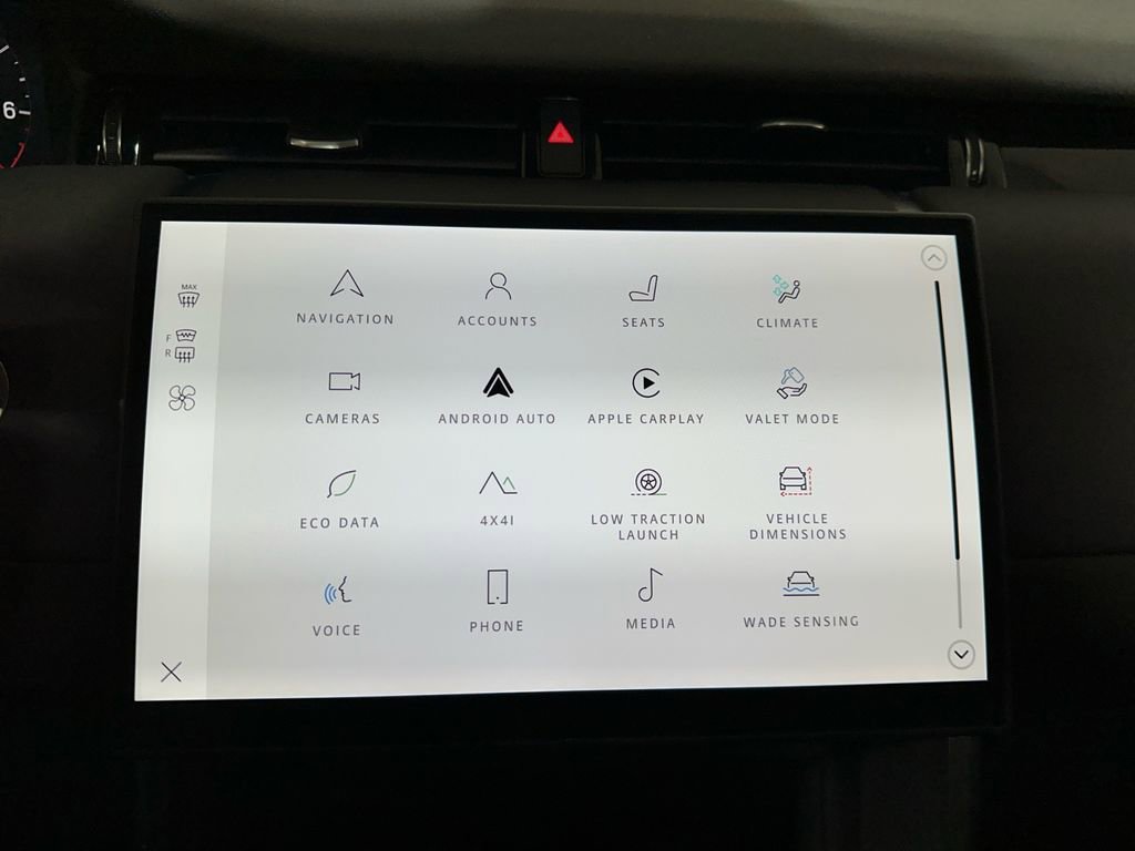 Used 2025 Land Rover Discovery Sport S image 18