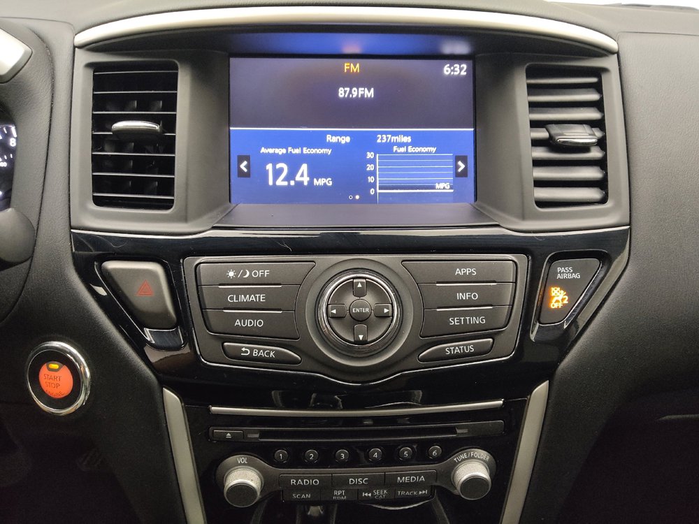 Used 2019 Nissan Pathfinder SV AWD/4WD image 25