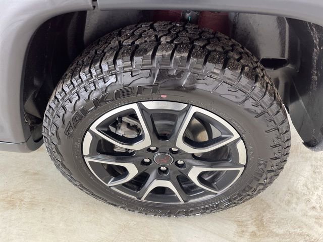 Used 2025 Jeep Compass Trailhawk AWD/4WD image 8