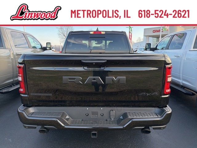 New 2026 RAM 1500 4x4 Crew Cab image 4