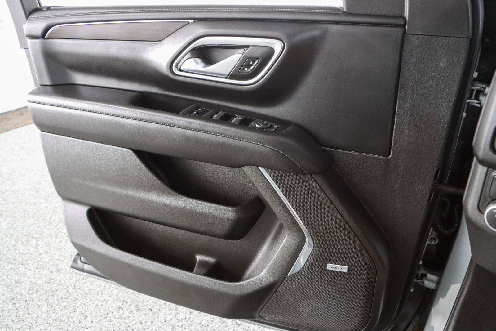 Used 2023 Chevrolet Tahoe LT image 24