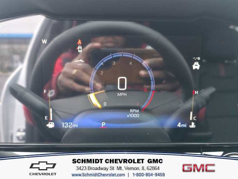 New 2026 Chevrolet Trax RS w/ Sunroof Package image 13