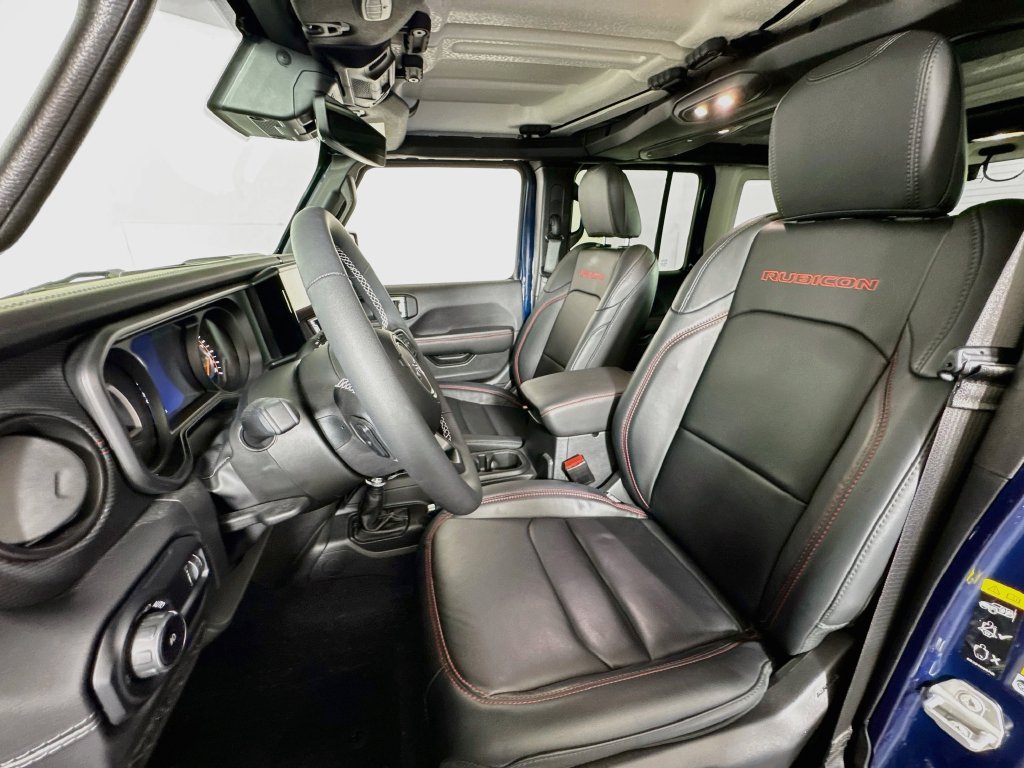 Used 2025 Jeep Wrangler Unlimited Rubicon w/ Safety Group AWD/4WD image 21