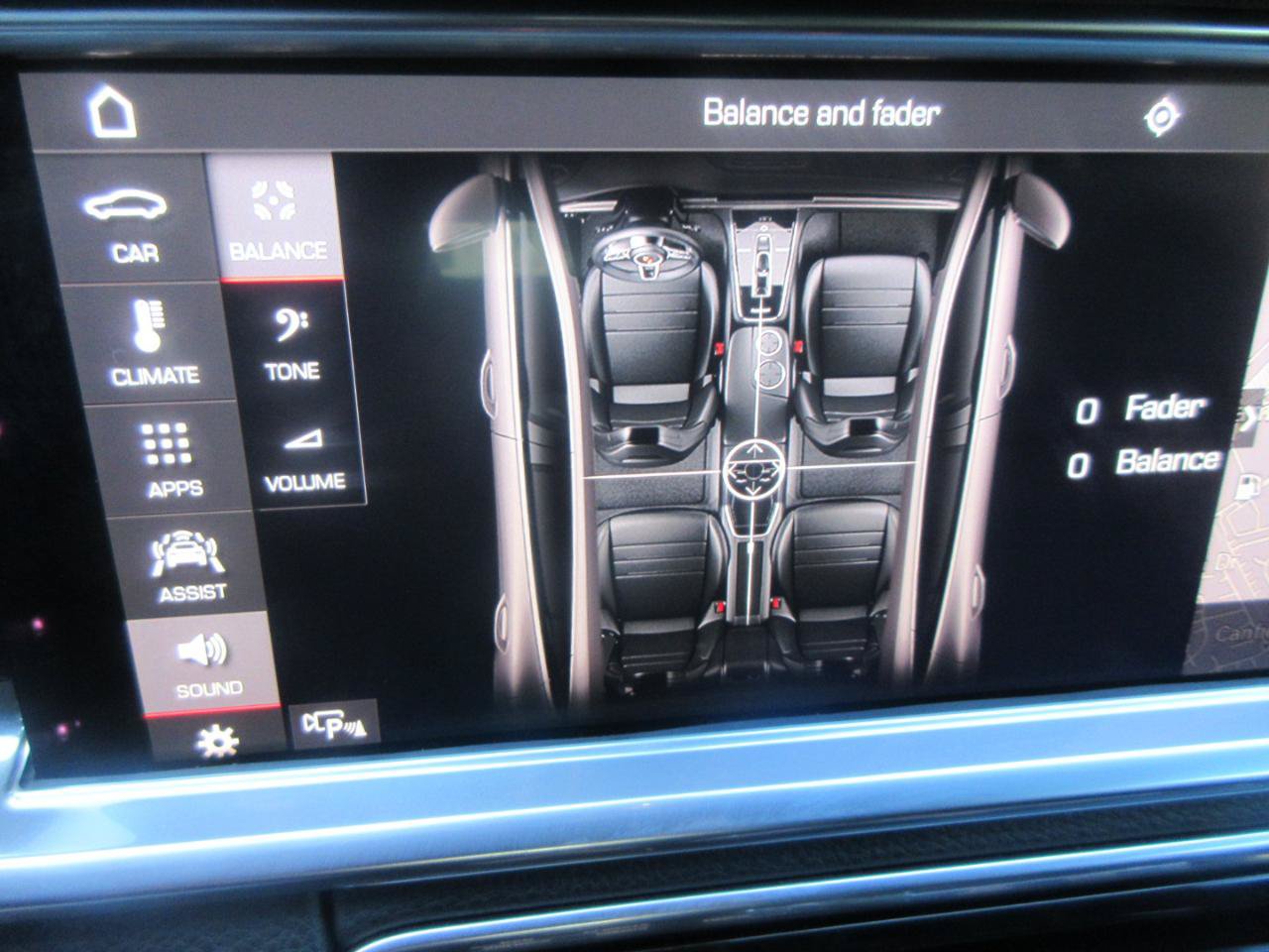 Used 2019 Porsche Panamera RWD image 65