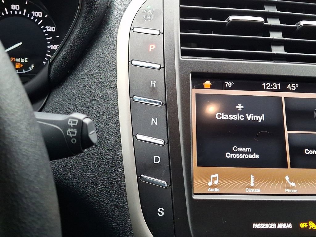 Used 2019 Lincoln MKC Premiere image 16