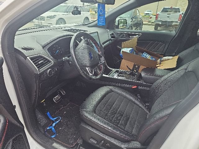 Used 2022 Ford Edge ST-Line AWD/4WD image 4