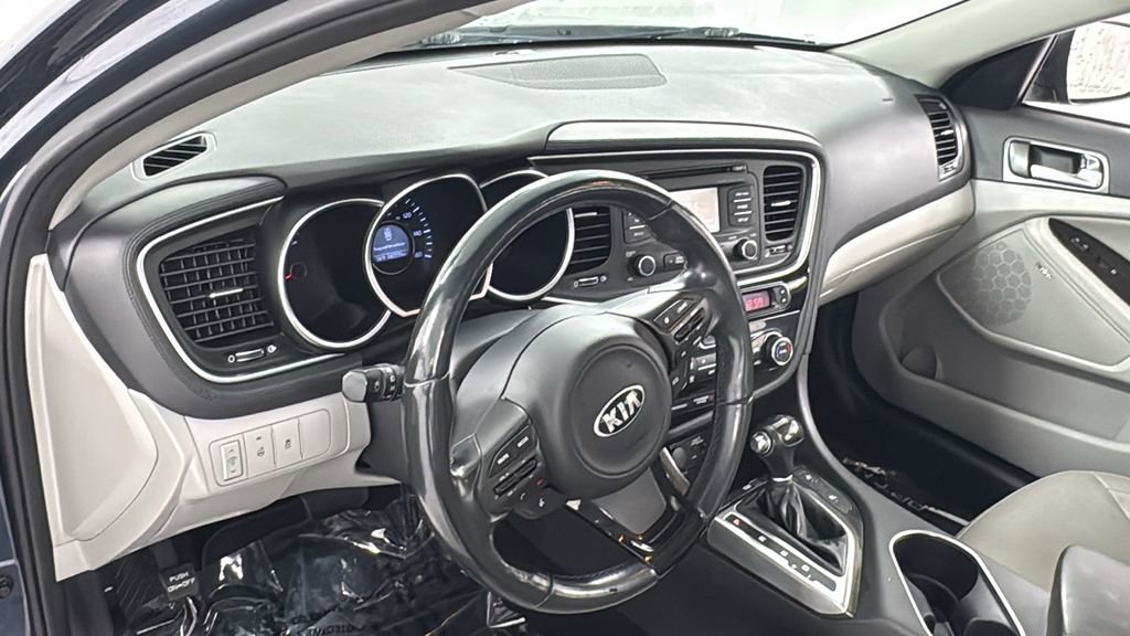 Used 2015 Kia Optima EX w/ EX Premium Package image 34