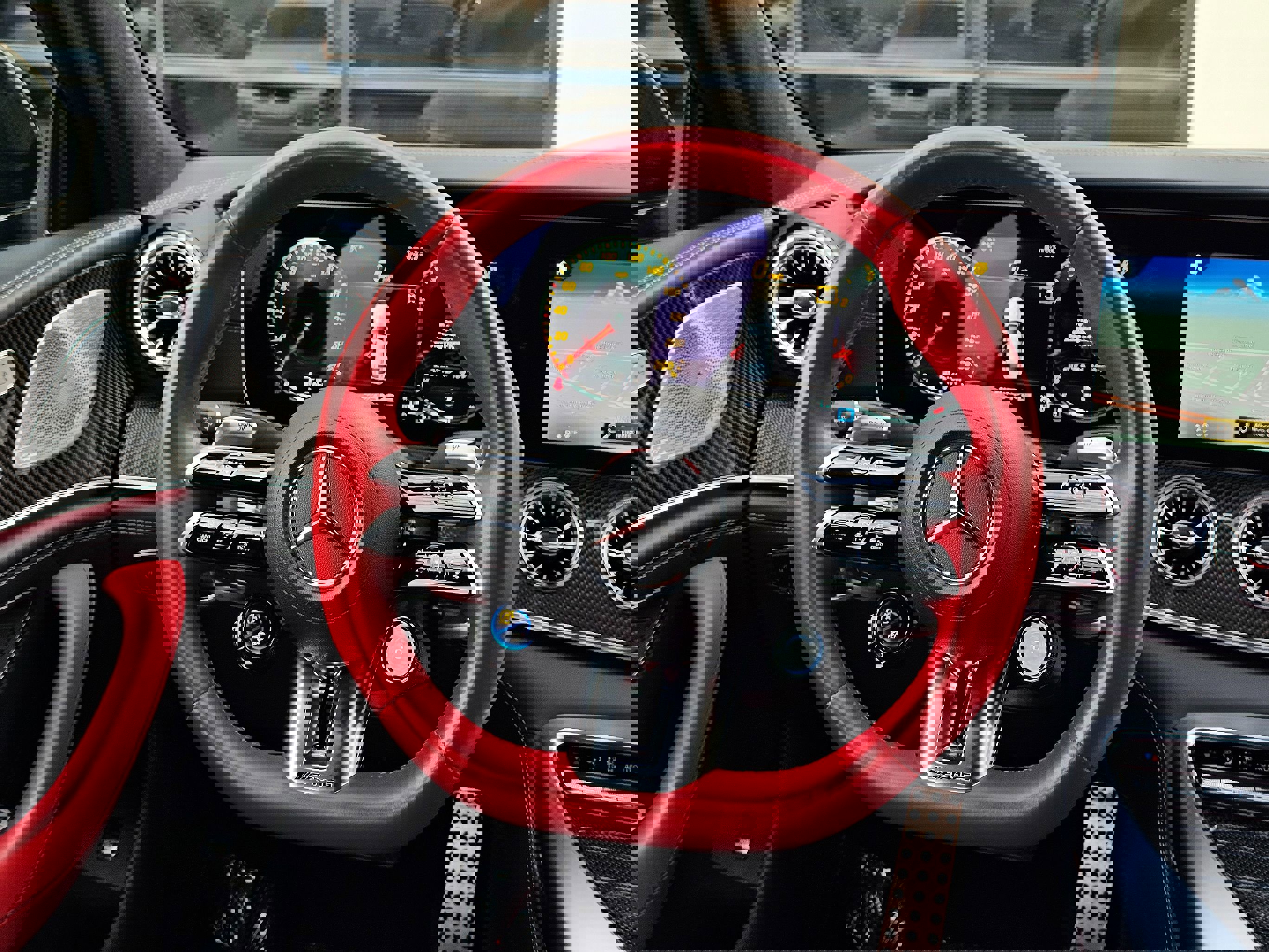 Used 2023 Mercedes-Benz AMG GT 63 S image 38