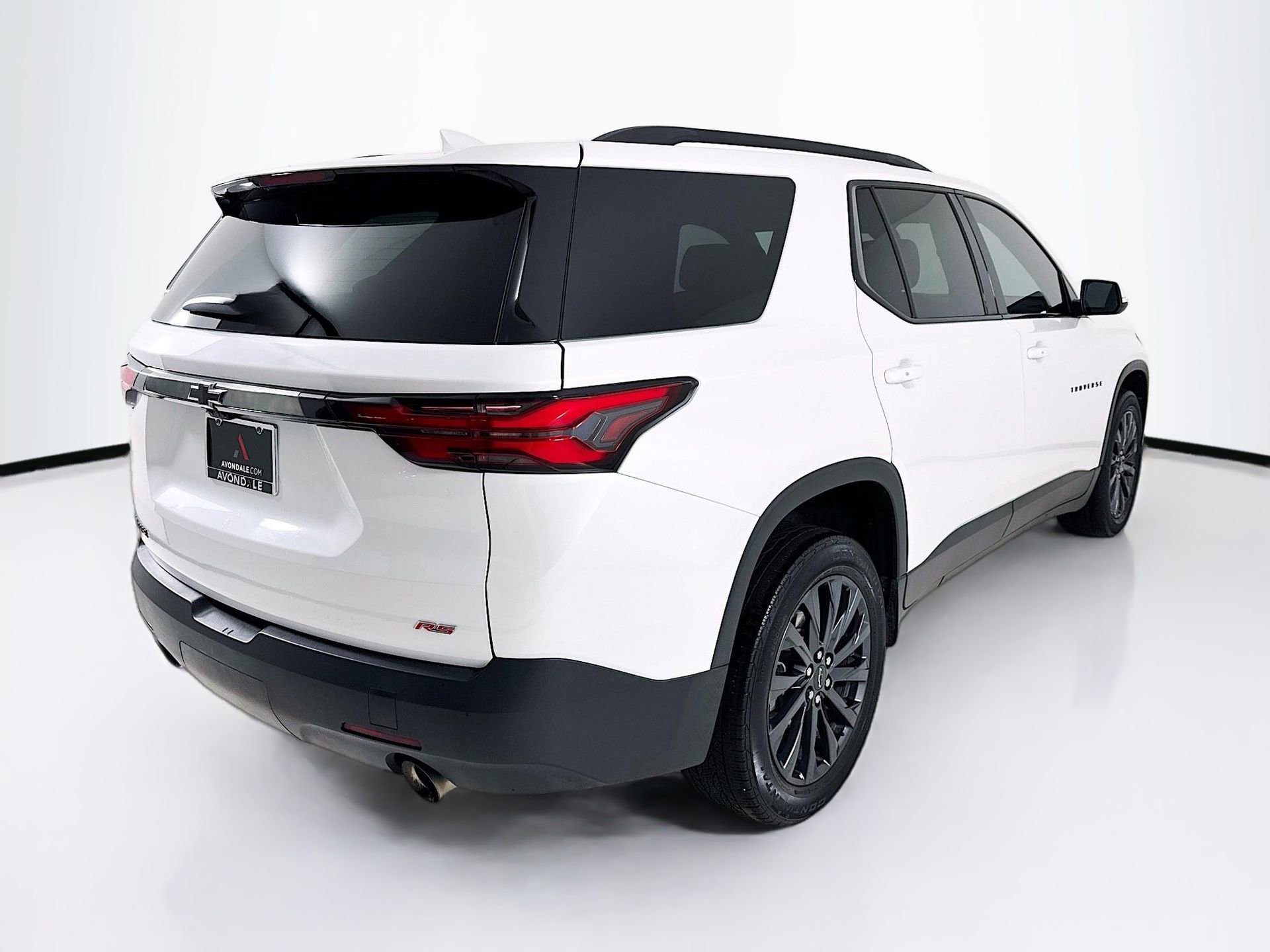 Used 2023 Chevrolet Traverse RS w/ LPO, Floor Liner Package image 8