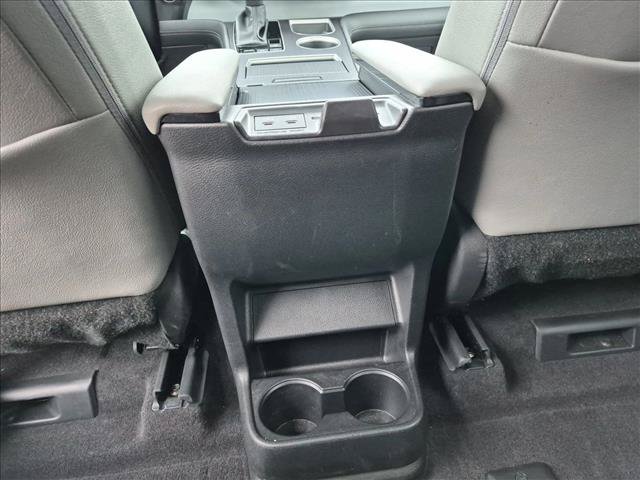 Used 2025 Toyota Sienna XLE AWD/4WD image 16