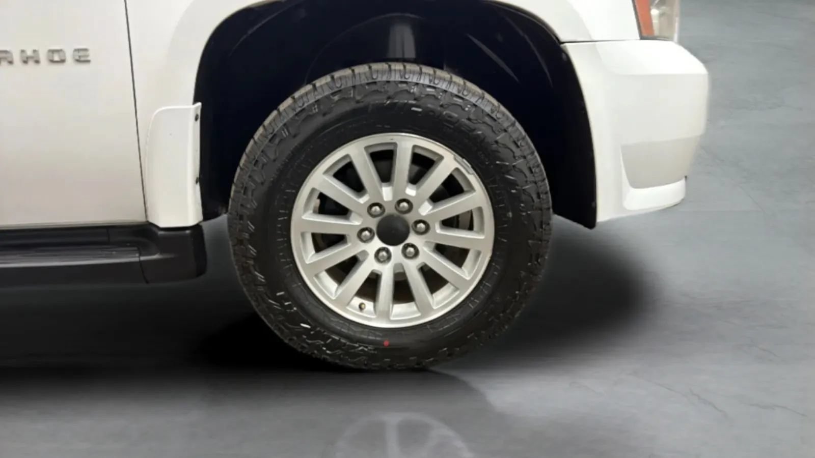 Used 2013 Chevrolet Tahoe 4WD Hybrid image 25