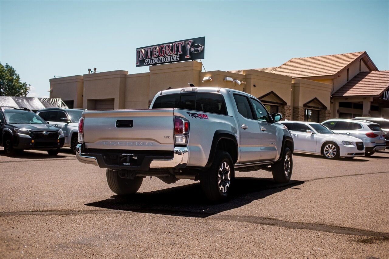 Used 2023 Toyota Tacoma TRD Off-Road AWD/4WD image 7