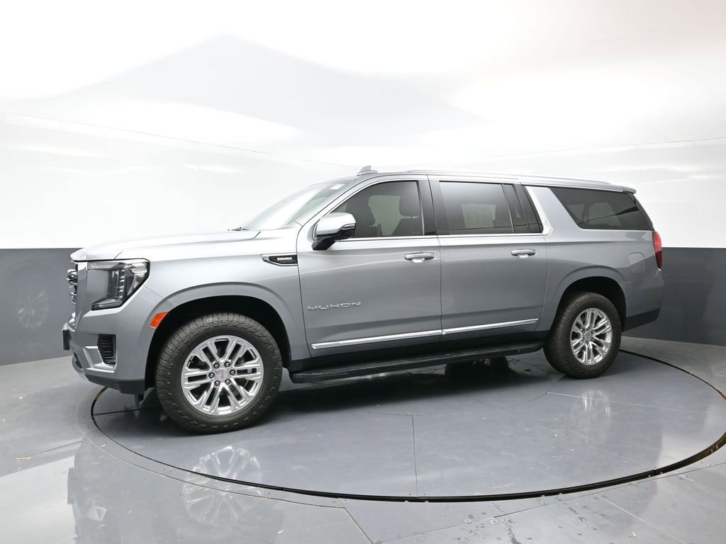 Used 2023 GMC Yukon XL SLT image 10