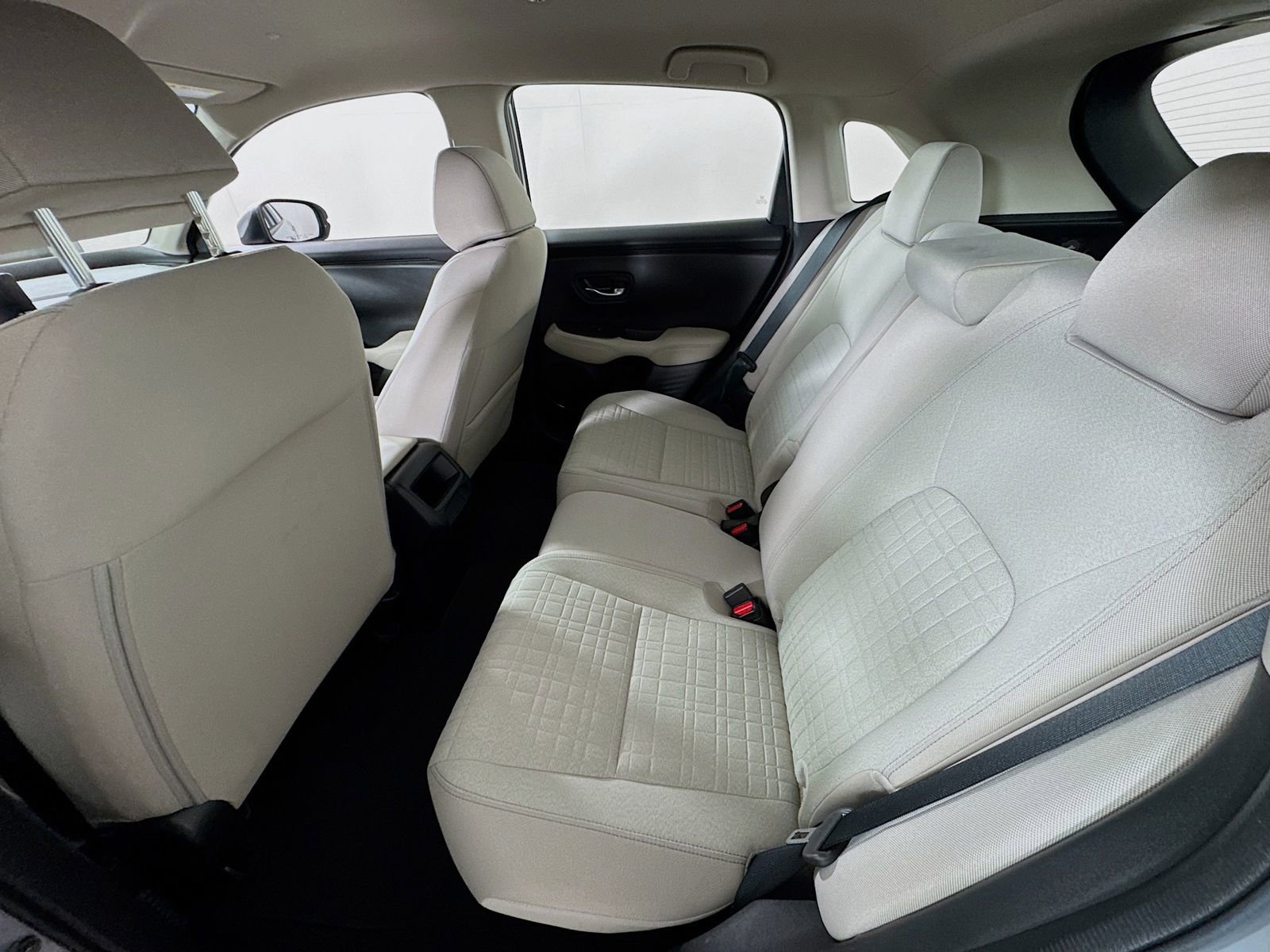 Used 2023 Honda HR-V LX image 20