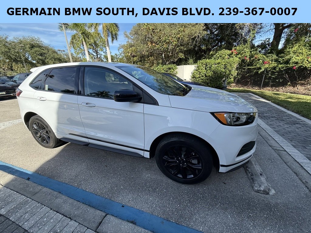 Used 2022 Ford Edge SE w/ Black Appearance Package image 9