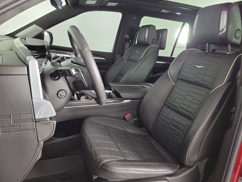 Certified 2025 Cadillac Escalade V w/ LPO, Floor Liner Package AWD/4WD image 50