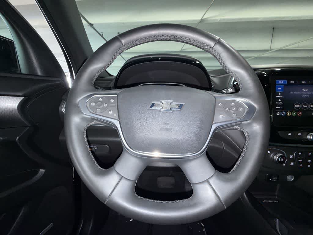 Used 2023 Chevrolet Traverse Premier w/ Redline Edition FWD image 15