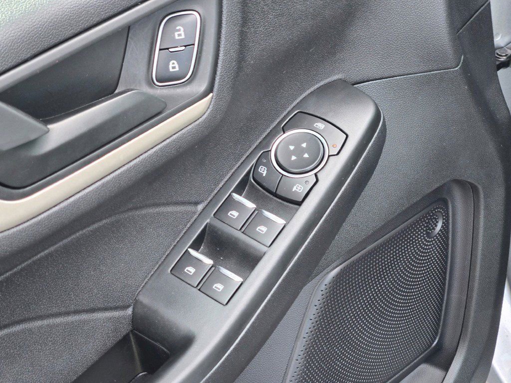 Certified 2022 Ford Escape SE w/ Convenience Package image 21