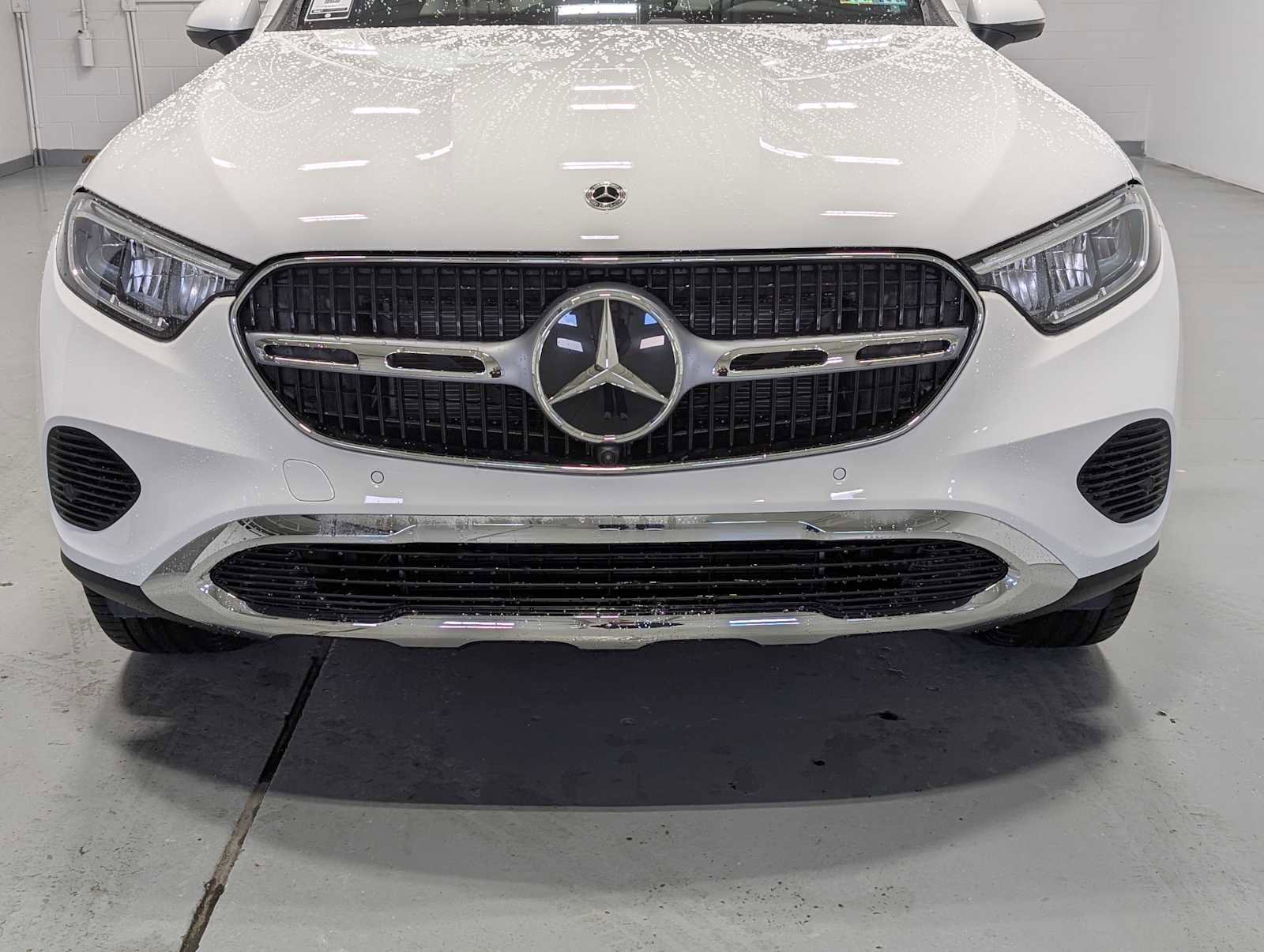 New 2026 Mercedes-Benz GLC 300 4MATIC image 2