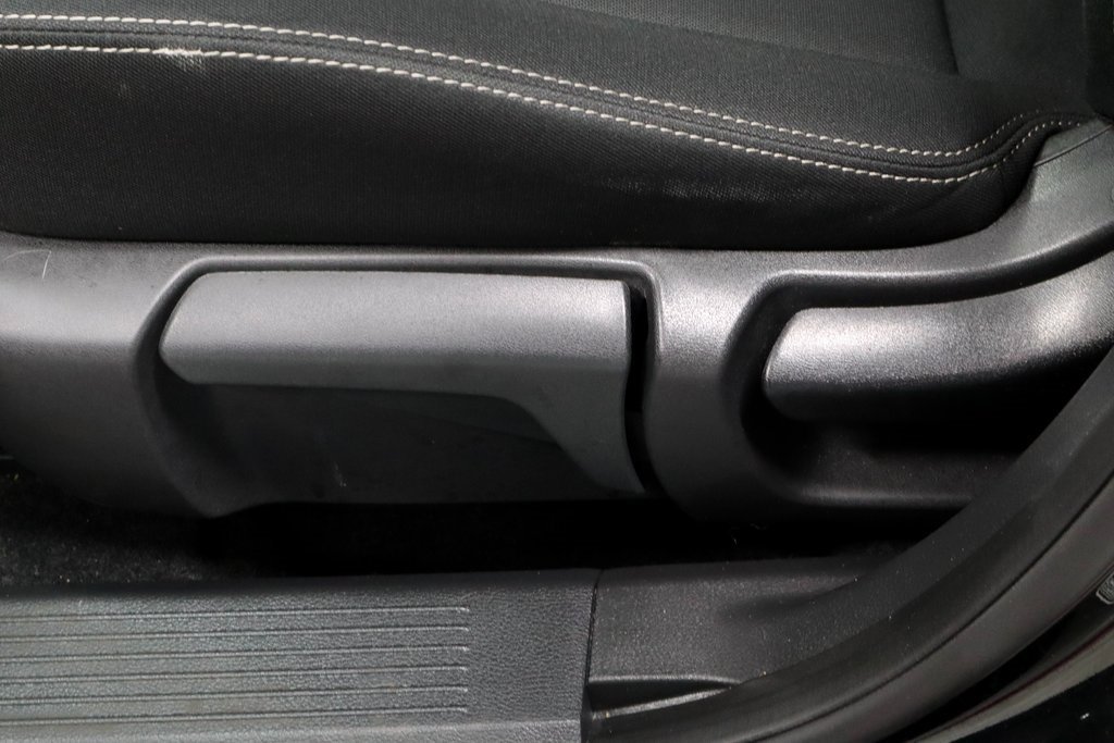 Certified 2023 Nissan Rogue S image 26