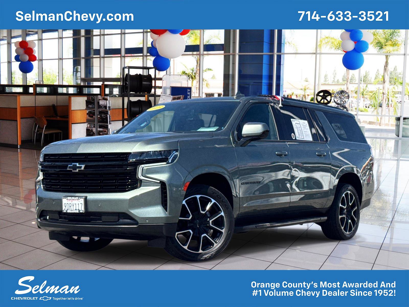 Used 2023 Chevrolet Suburban RST RWD image 1