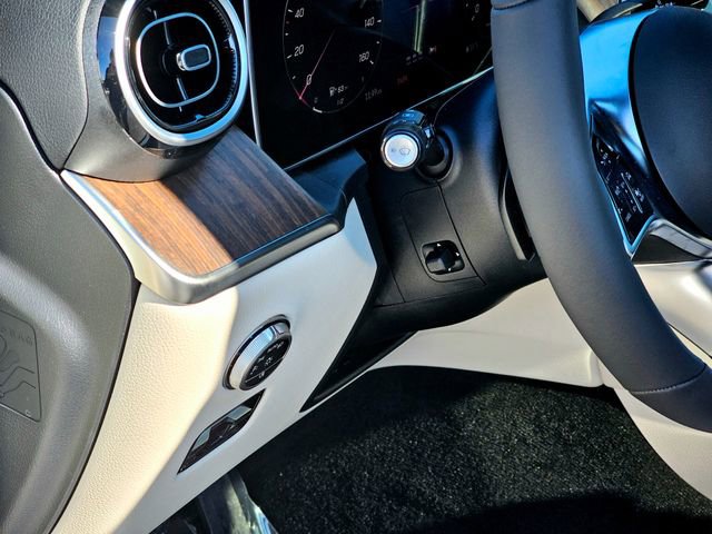 New 2026 Mercedes-Benz GLC 300 4MATIC image 15