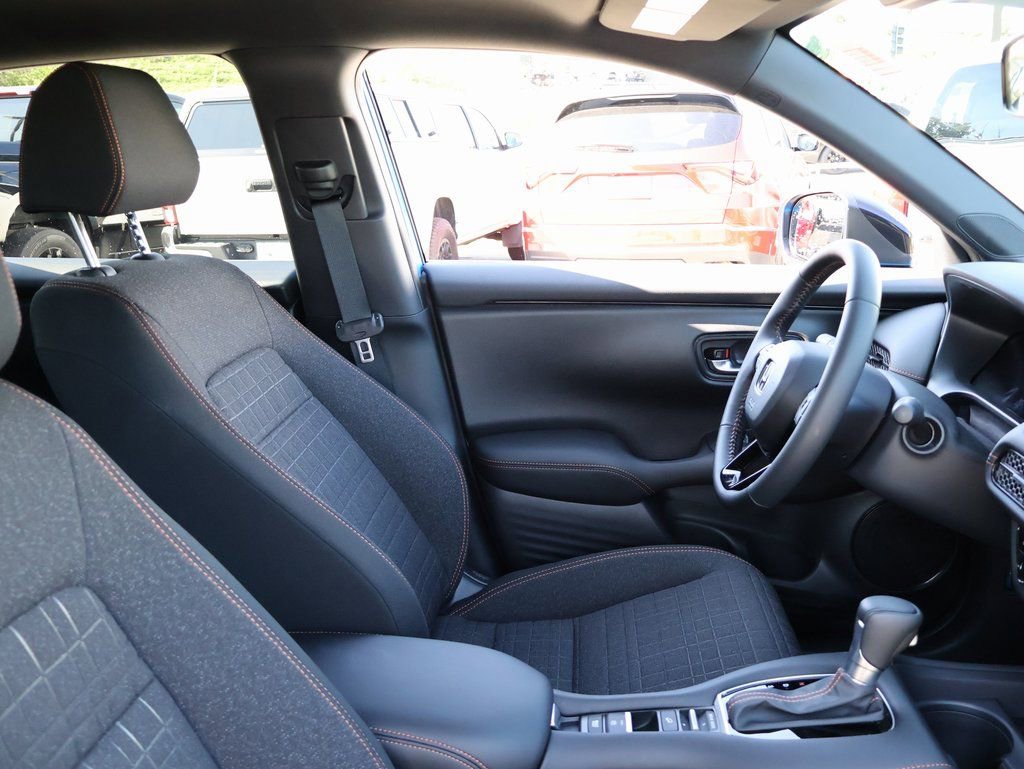 New 2026 Honda HR-V Sport image 8
