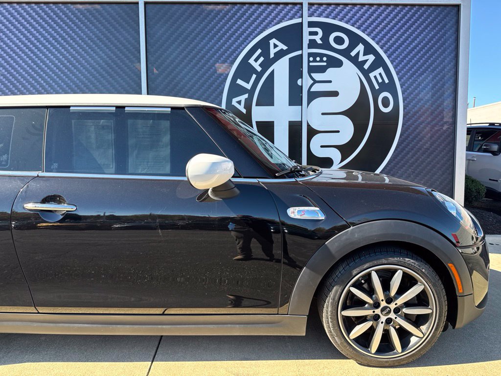 Used 2021 MINI Cooper S w/ Premium Package FWD image 3