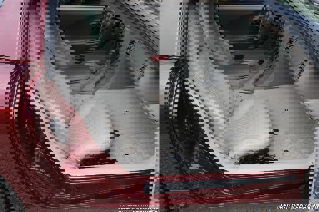 Used 2003 Chevrolet Corvette 50th Anniversary Edition w/ Preferred Equipment Group image 35