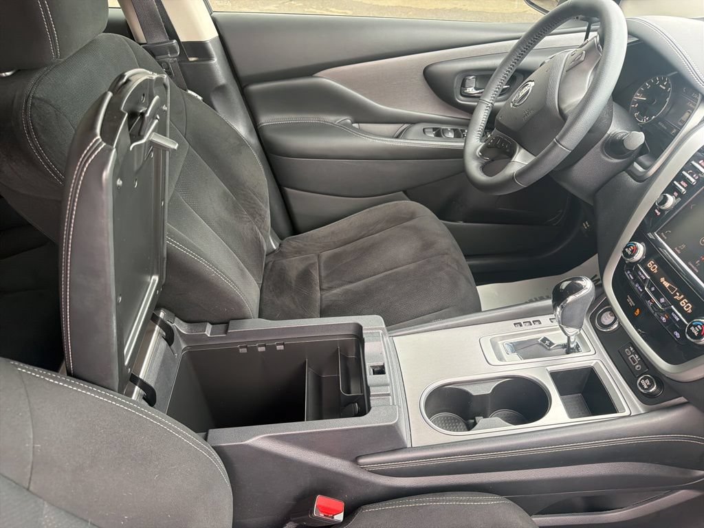 Used 2020 Nissan Murano SV AWD/4WD image 40